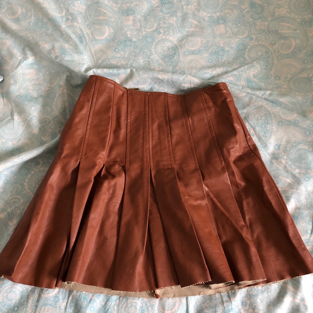 ASTR faux leather, pleated, brown mini skirt